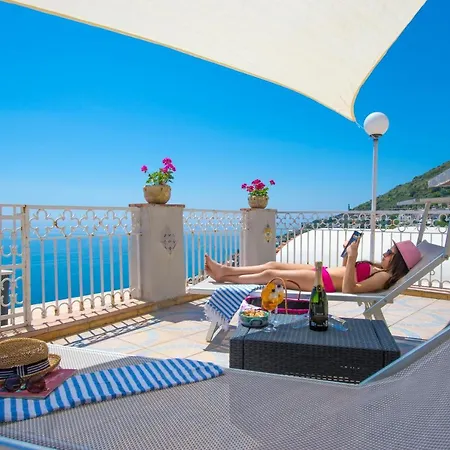 Tuoro Amalfi Coast Villa Praiano